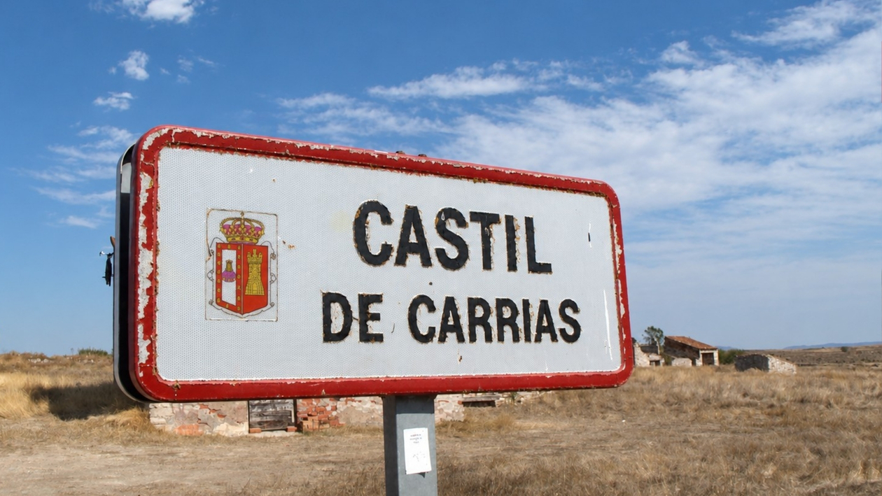 Castil de Carrias, el pueblo burgalés que se convirtió en escenario de 'La bola negra'